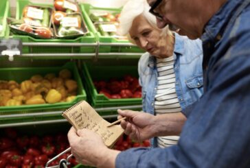 Supermercado: horário especial de funcionamento apenas para clientes idosos