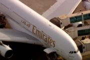 A Emirates faz testes em passageiros para detectar a presença do coronavírus antes de embarcar [VÍDEO]
