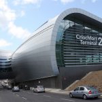 Plano para criar centros de teste Covid-19 em aeroportos na Irlanda