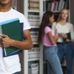 ELSU marca reunião para discutir melhorias para os estudantes de língua inglesa