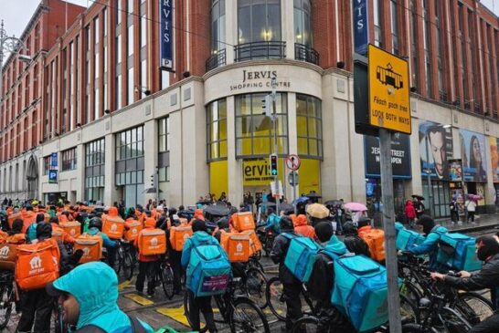 Manifestação de riders e imigrantes por segurança em Dublin acontece hoje