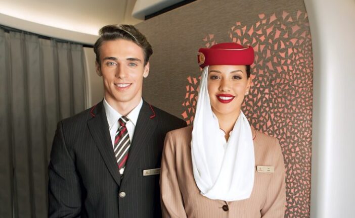 Emirates recruta tripulação de cabine na Irlanda com benefícios exclusivos